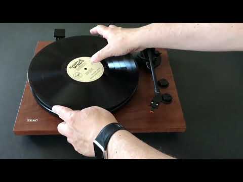 Teac TN-180BT-A3 patefonas video