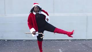 Cindy Central Christmas Intro