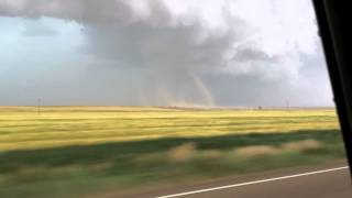 preview picture of video 'Tornado between Cheyenne Wells and Kit Carson'