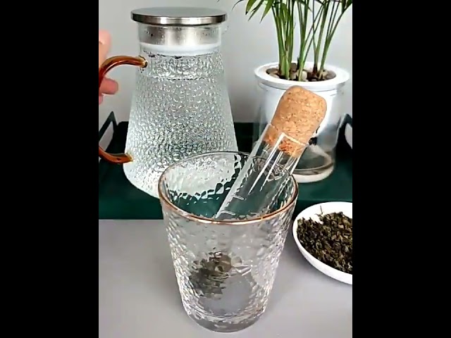 Vídeo relacionado con VAHDAM, Tetera para Té a Granel con Filtro de Malla Integrado para Taza | 474 ml | Libre de BPA | Diseño Antigoteo | Ideal para Té Caliente y Frío