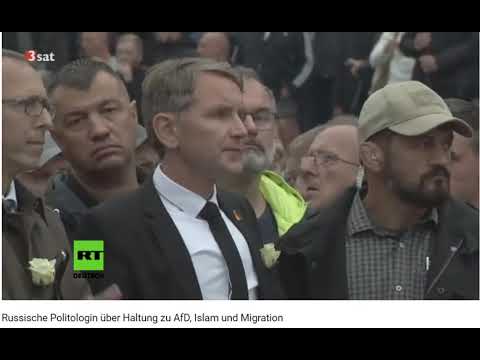 Versauter Russenteenie Liebt Gruppenspaß Versauter Russenteenie Liebt Gruppenspaß
