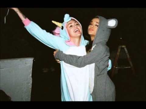 Miley Cyrus & Ariana Grande - Don't Dream It's Over (Audio - No Talking)