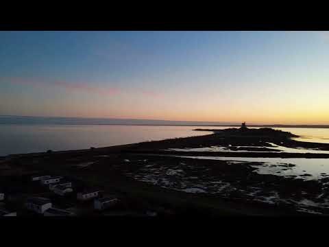 Coucher de soleil sur la mer, devant le Camping La Gallouette, St Vaast La Hougue-Normandie, France