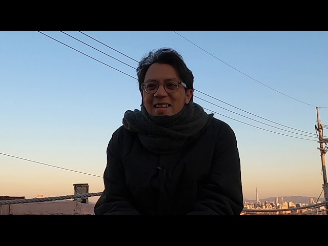Vídeo relacionado con White Flamingo