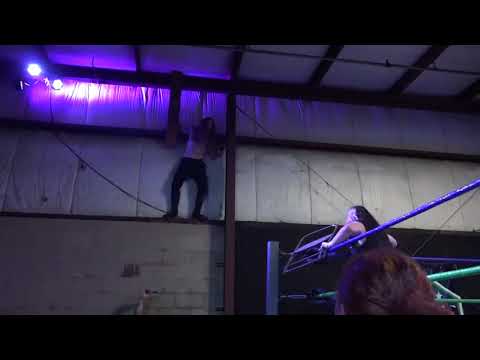 H20 #2TUFF2QUIT Steve Sanders falls from the heavens atop the H20 Arena!