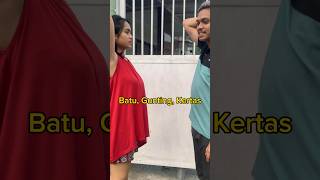 Download lagu BATU GUNTING KERTAS! KOK ENDINGNYA MALAH GINI!? #trending #viral #suamiistri #lucu #ngakak mp3
