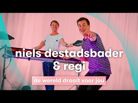 MNM LIVE: Niels Destadsbader & Regi - De Wereld Draait Voor Jou