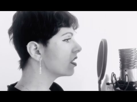 Wedding Singer in Milan Italy - Hire on FixTheMusic