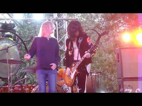 Rock And Roll - Zoso (Led Zeppelin Tribute Band)