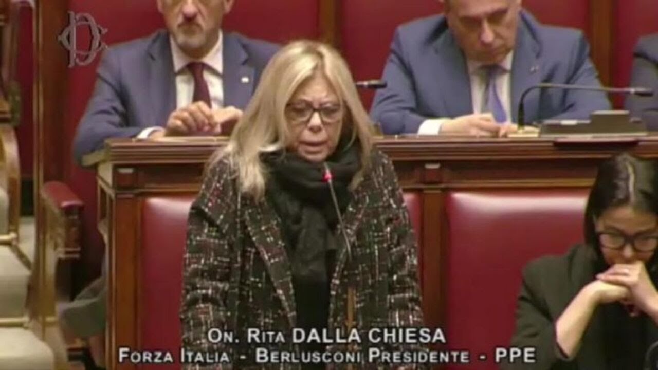 Strage Crans-Montana, Rita Dalla Chiesa commossa in Aula: Non riesco più a vedere caminetto acceso
