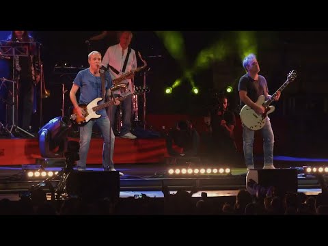HOMBRES G  - Suéltate el pelo (Concierto Las Ventas 2015)