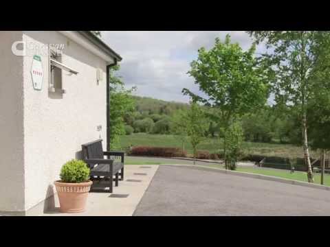 CC S04E19 - TRAVEL & CAMPSITES Rushin House Caravan Park, Northern Ireland