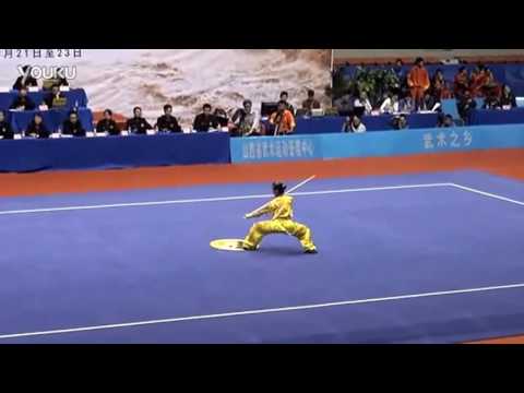 Wushu - Jade Xu vs Lin Fan vs Geng Xiao Ling - best women's gunshu masters