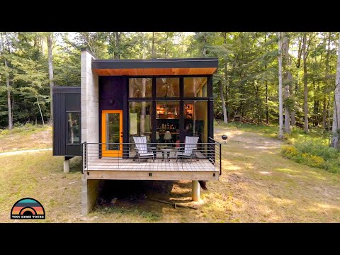 Beautifully Designed Modern Tiny House Airbnb W/ Incredible Open Floor Plan