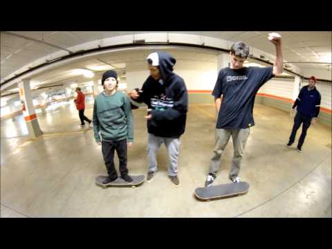 RINHA DE S-K-A-T-E QUAS4UATRO SEMI-FINALISTAS: FELIPE MUNHOZ vs FERNANDO BILL ( preview )