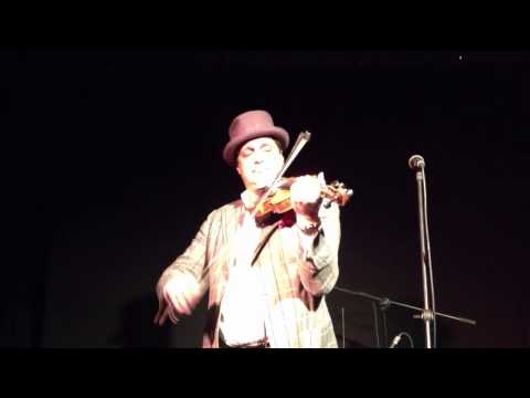 Sean MacGloin on the 5-String Fiddle