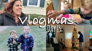 Santa, Ginger Bread House, Sleeping In ⎹ Vlogmas Day 15
