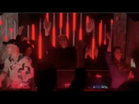 Josh Parkinson at 93 Feet East