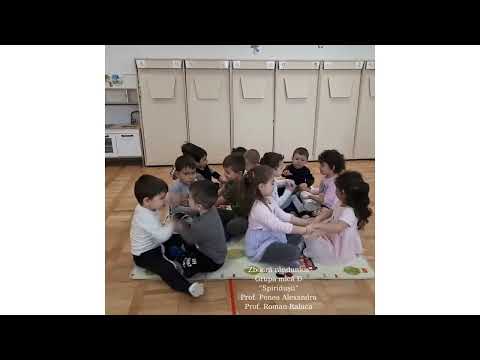 Joc cu text și cânt „Zboară rândunica”