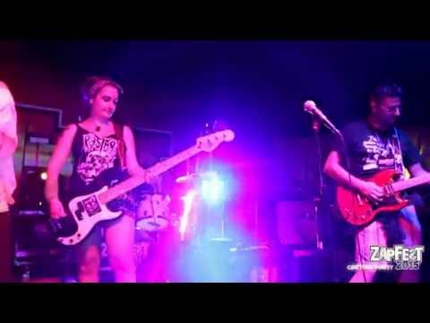 ZapFest 2015 • Cartoon Party - 15 -  Vola mio Mini Pony