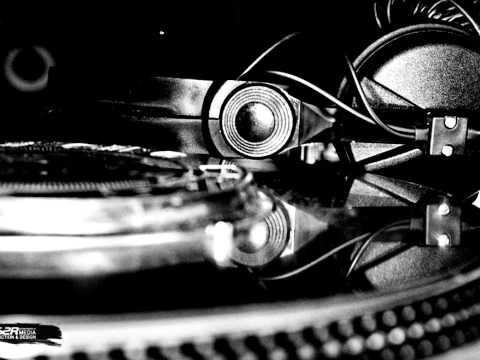 Firebeatz Vs. Daddy's Groove & Cryogenix - Vertigo Gangster (Dirty Bossa Edit)