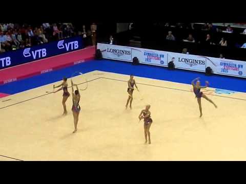 Championnats du Monde de Gymnastique Rythmique Stuttgart 12/09/15 Russie Cerceaux Massues