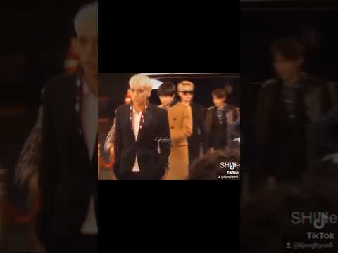 SHINee are shine everywhere 😳🥰 They're looking handsome 💖Love U Jjong ❤️#jonghyun #shinee #shorts