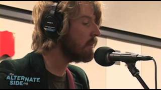 Lawrence Arabia - &quot;Apple Pie Bed&quot; (Live at WFUV/The Alternate Side)
