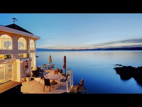 Waterfront property for sale in Victoria BC Canada, Luxury Oceanfront home The Darren Day Collection