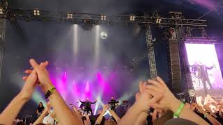 Carpenter Brut ft. Mat McNerney - Beware the Beast (Live @ Tuska 2018)