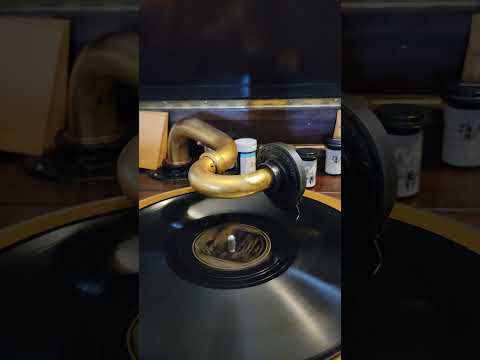 Night on The Water - Guy Lombardo & his Royal Canadians  Brunswick Records #6714 1933