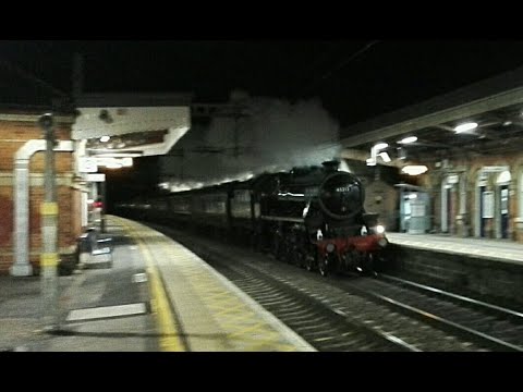 Black 5 No. 45212 passes through Taplow with The Cathedrals Express from Yeovil Junction to Horsham!