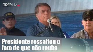 Bolsonaro se exalta e fala palavrão em discurso no Nordeste