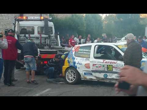 Crash 37° Rally Città di Modena 2016 equipaggio #38