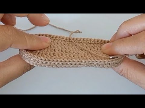 Tênis Tipo Vans em Crochê