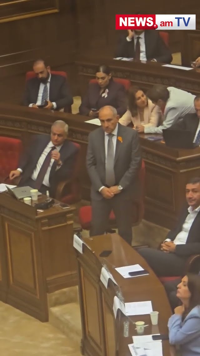 Փաշինյանը չի հասցնում իր տեղը հասնել ու նստել. ընդդիմադիրների գրեթե բոլոր հարցերը նրան են ուղղված