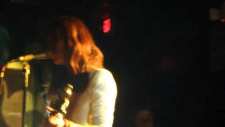 Blonde Redhead - In particular (Live HQ)