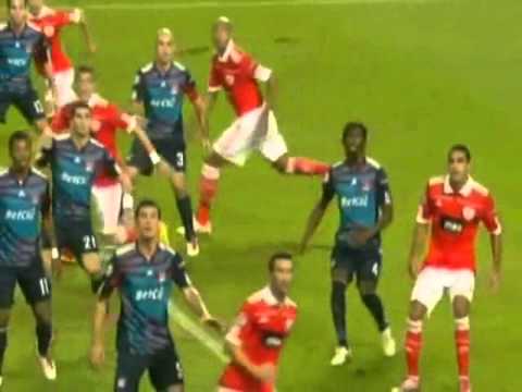 Benfica 4 Lyon 3 (Champions League - 02 11 10)