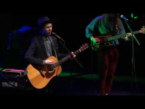 Beck - Modern Guilt (HD) Live In Paris 2013