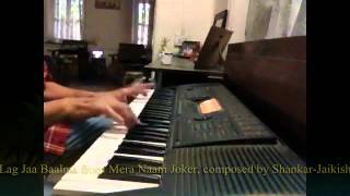 Ang Lag Ja Balma  Chandu Kale plays on synthesizer from Mera Naam Joker