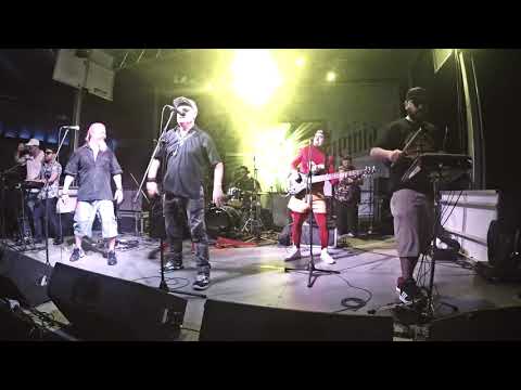 Club Atletico Carnaval - Yo quiero Chupar (en vivo Oktoberfest 2018 Monterrey)