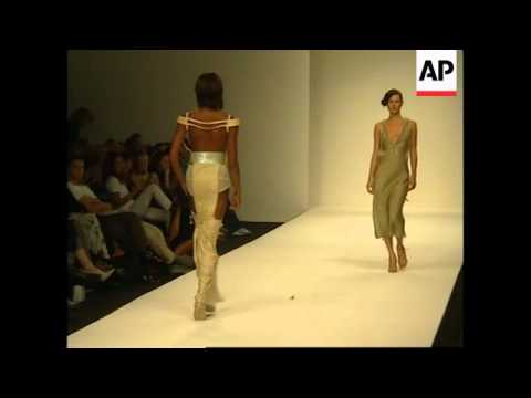 ENTERTAINMENT WEEKLY:  UK: ENT3-LONDON FASHION WEEK