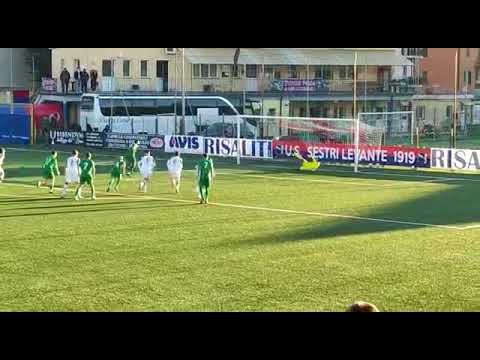 Sestri vs Fezzanese: il rigore di Gabrielli