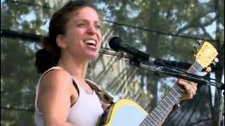Ani DiFranco - Bonnaroo - Evolve (live) - Pro Shot - 2004