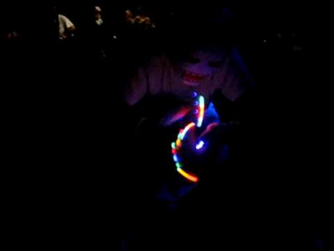 {Lightzombies.com} [Domo] = RED SF: sun-RISE! #15