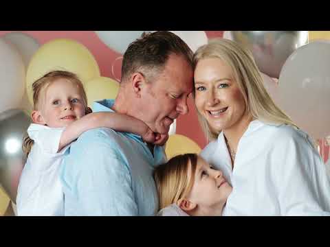 DŽIMBA - Apsikabink mamą ir tėvelį