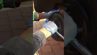How remove brake drum ford EcoSport