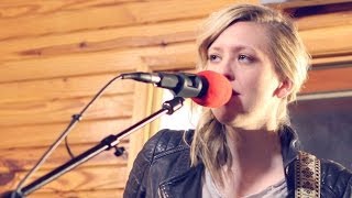 &quot;Far From Yesterday&quot; - Amy Stroup // Brite Session
