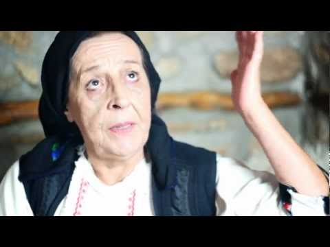 Aneta i Mollika   Slusni me majko stara