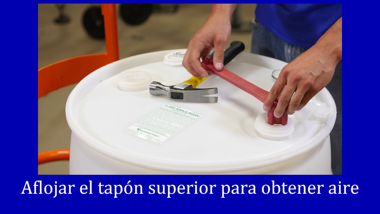 How to open and dispense from a drum with a faucet (Spanish translation)